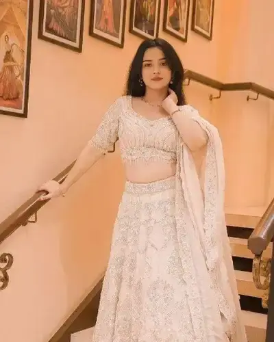 Escort Kerakat